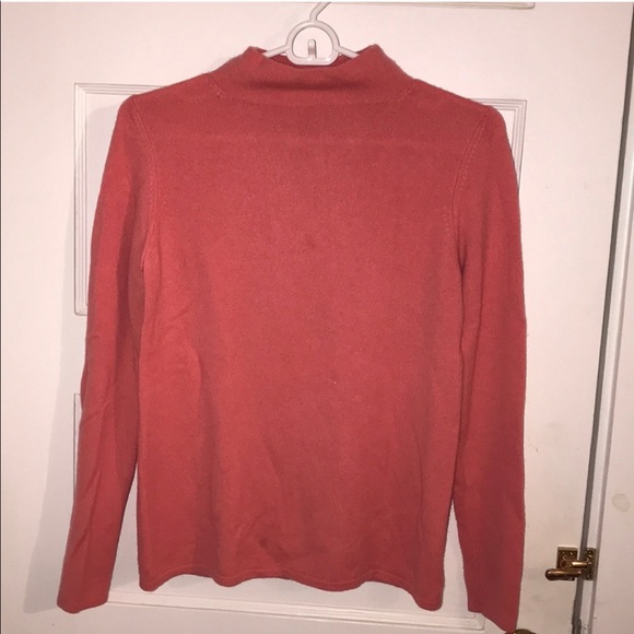 Neiman Marcus 100% Cashmere Sweater, Small EXCELLENT condi - Picture 3 of 4